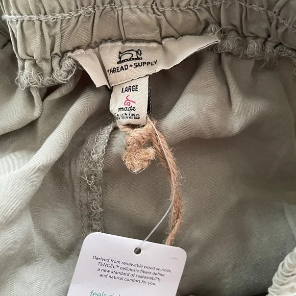 Thread & Supply NWT Tencel Drawstring Shorts Elastic‎ Waist L - Picture 8 of 8